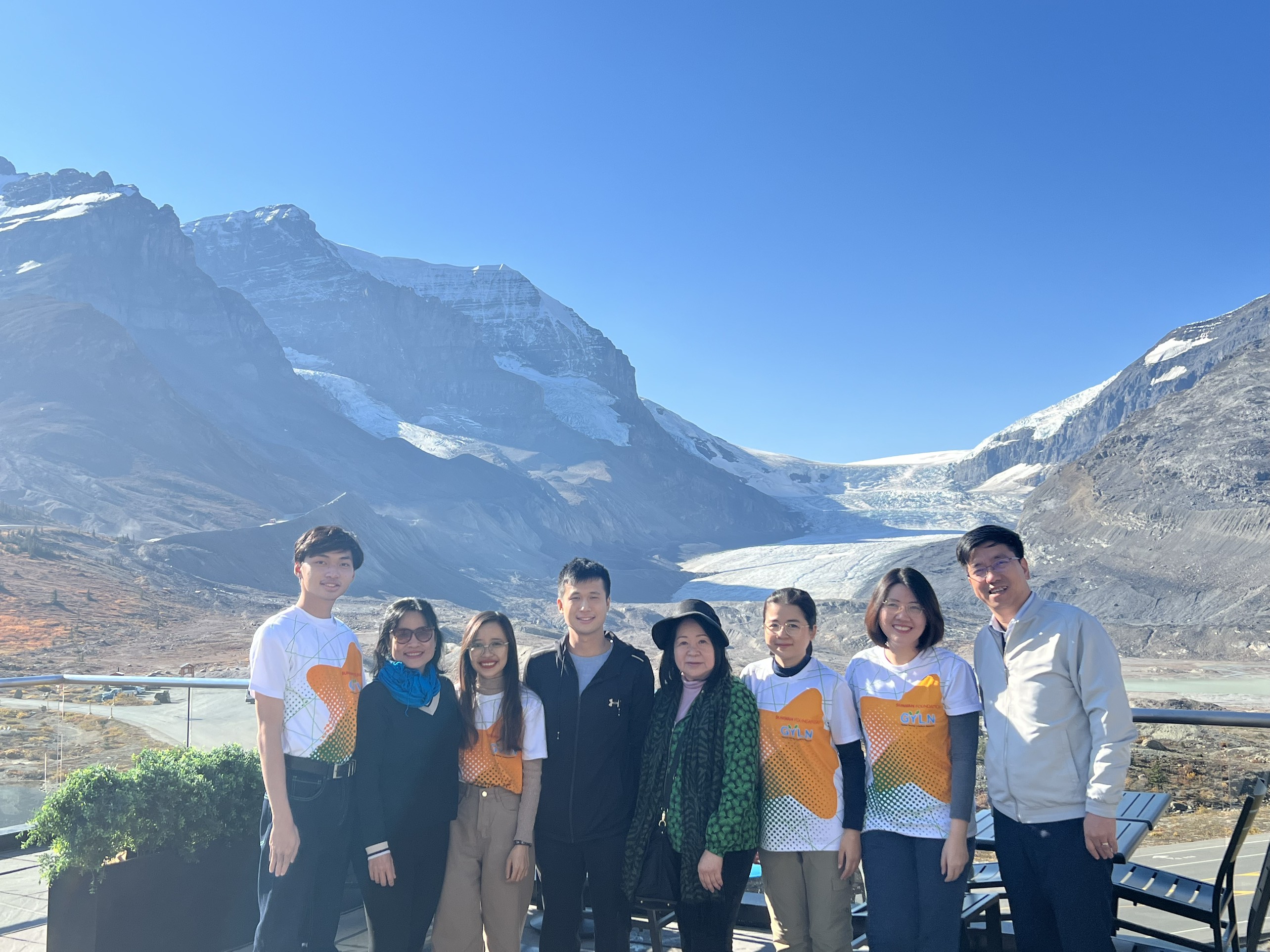 HCMC Chapter Winning Team’s Environmental Study Trip to Canada